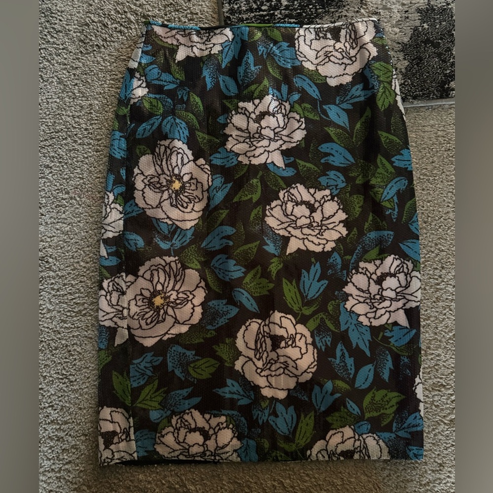 Diane Von Furstenberg Black sequin Floral Pencil Skirt